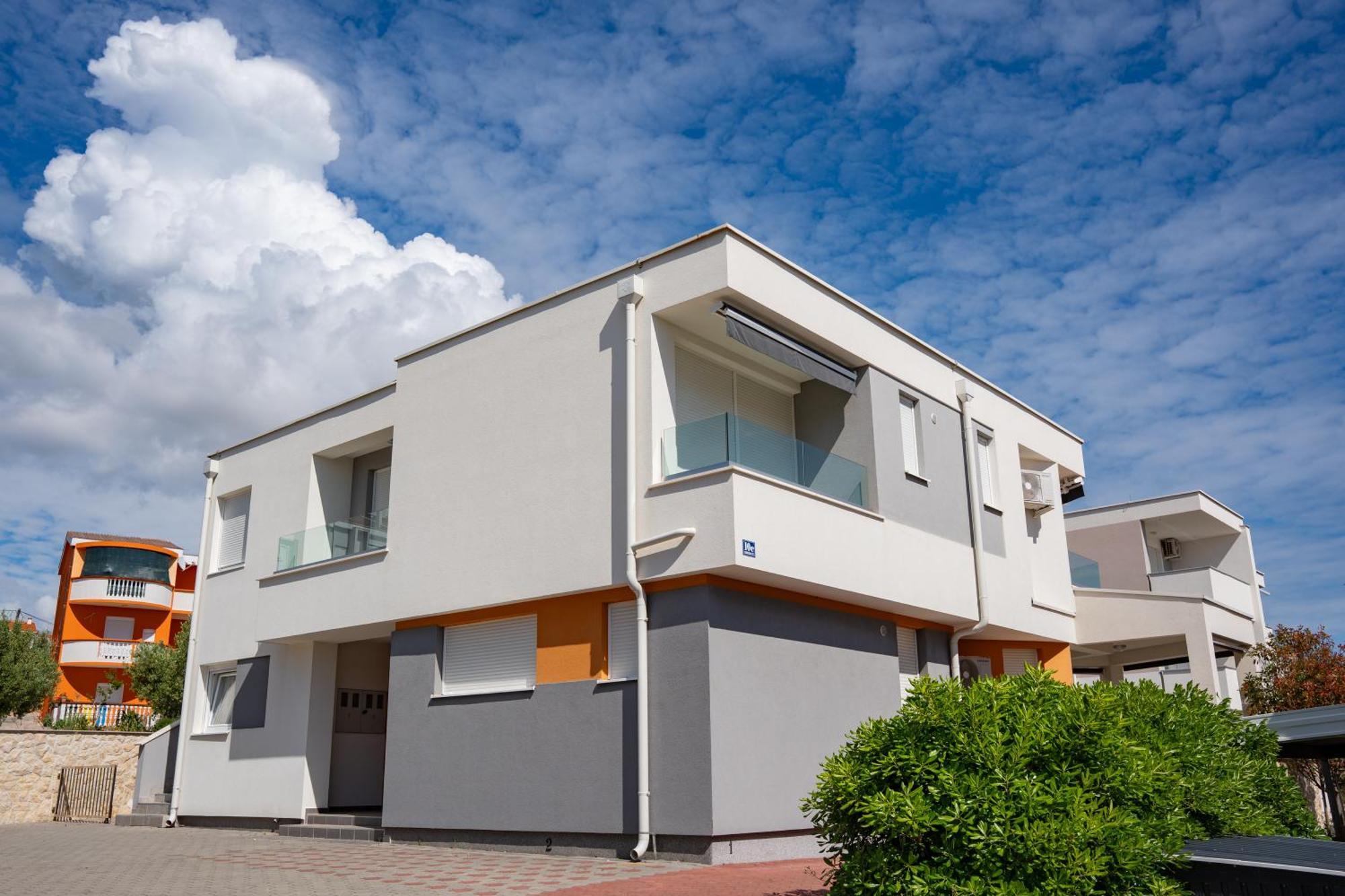 Apartment Funtastic With Private Pool Novalja Dış mekan fotoğraf