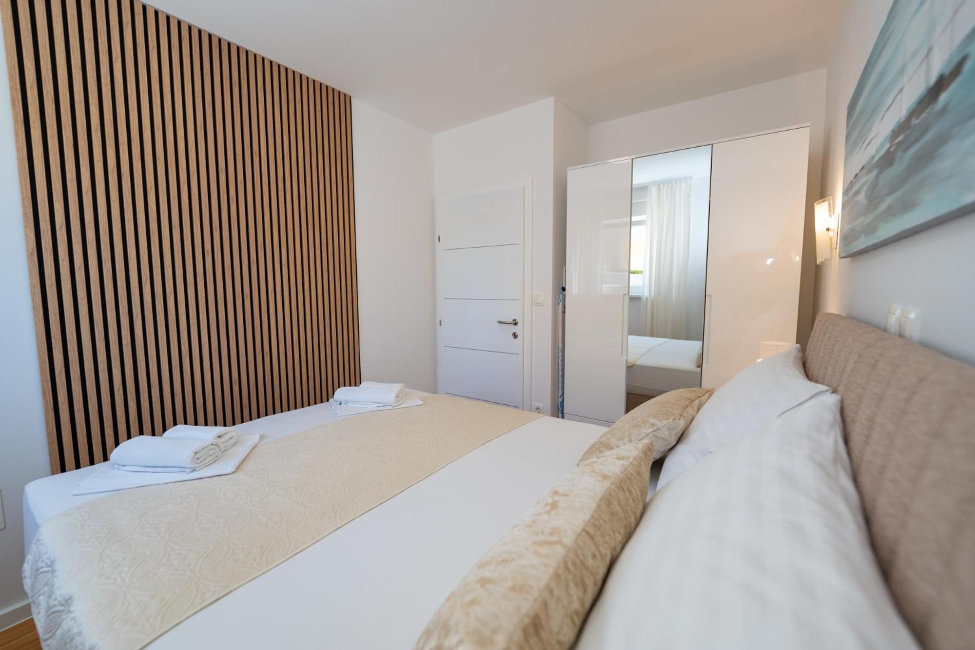 Apartment Funtastic With Private Pool Novalja Dış mekan fotoğraf