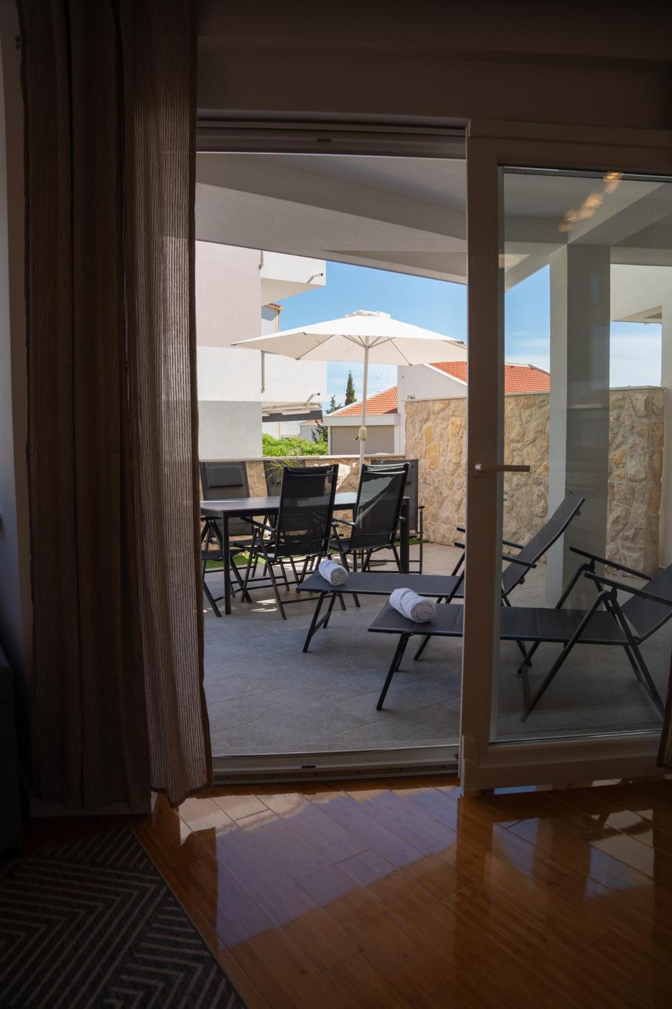 Apartment Funtastic With Private Pool Novalja Dış mekan fotoğraf