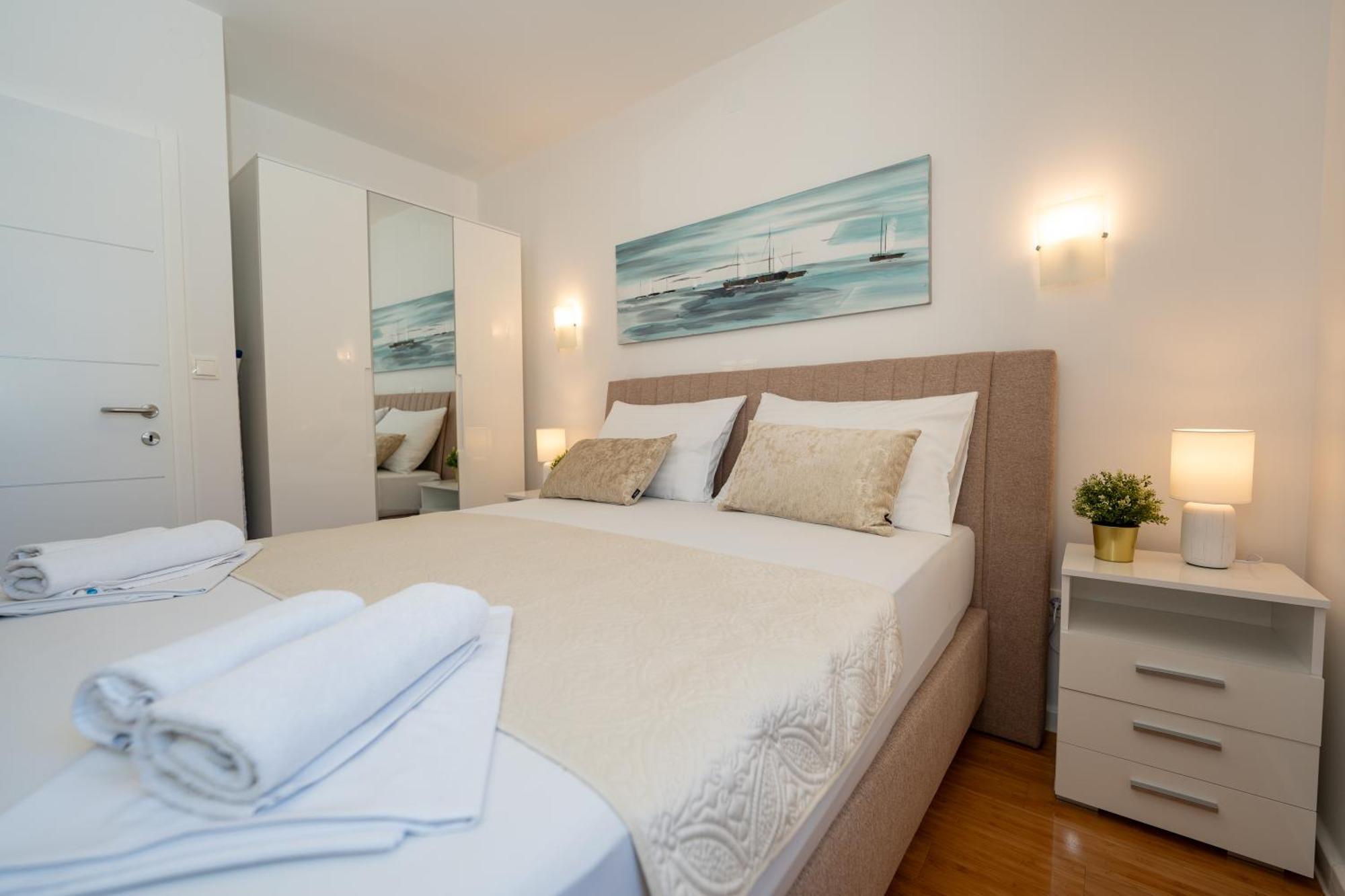 Apartment Funtastic With Private Pool Novalja Dış mekan fotoğraf